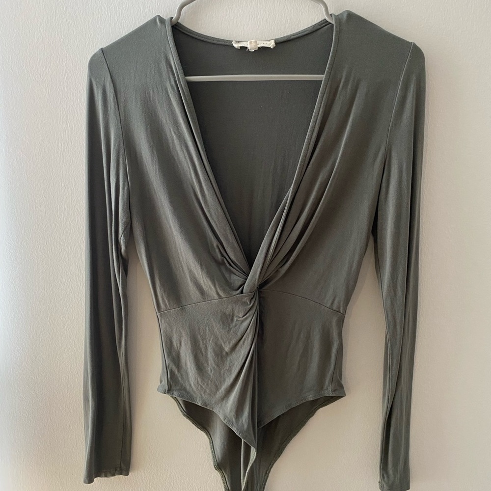 Low cut bodysuit